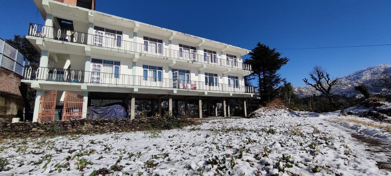 Shimla Hills Apartments 2Bhk Esterno foto