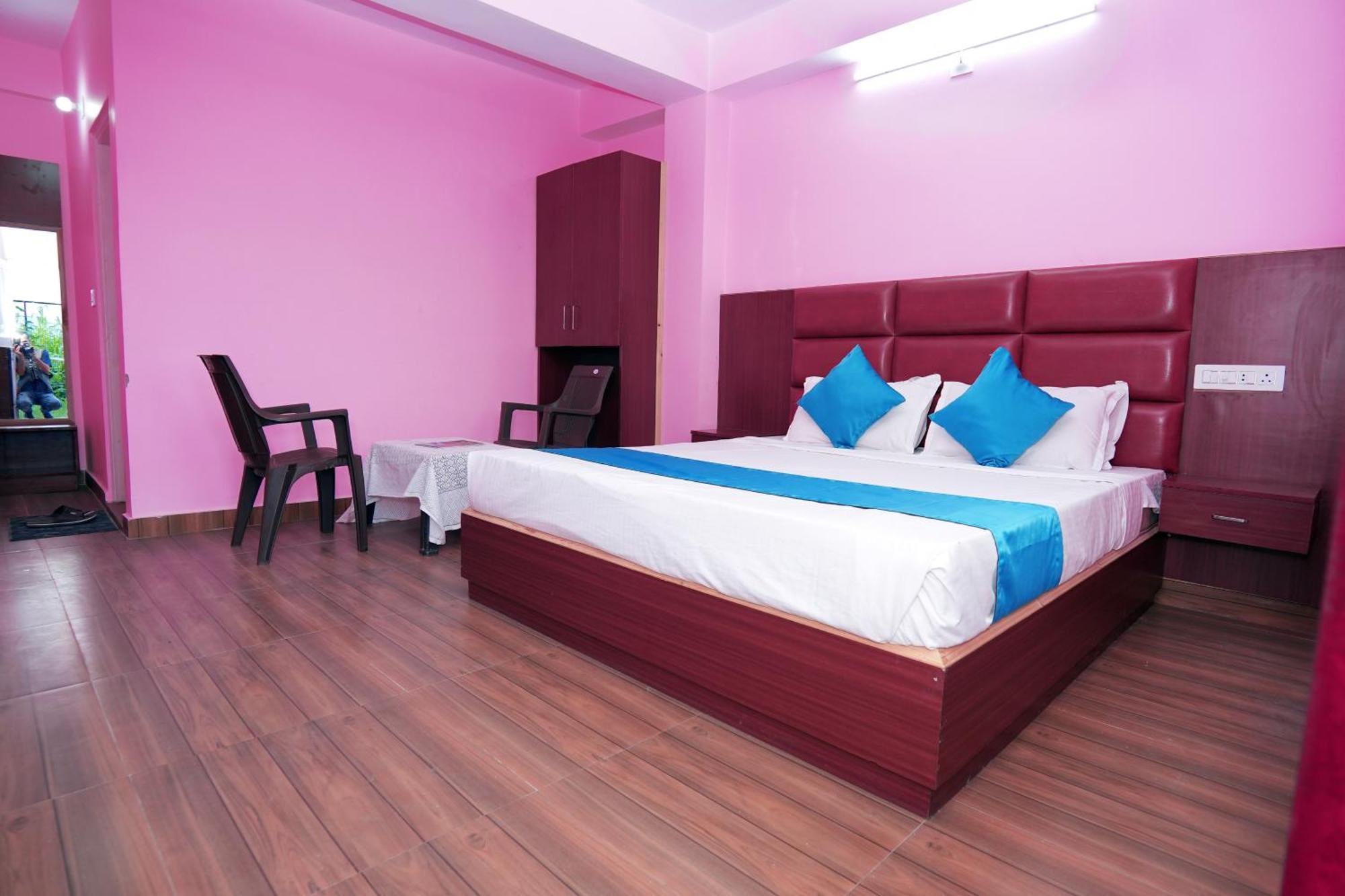 Shimla Hills Apartments 2Bhk Esterno foto