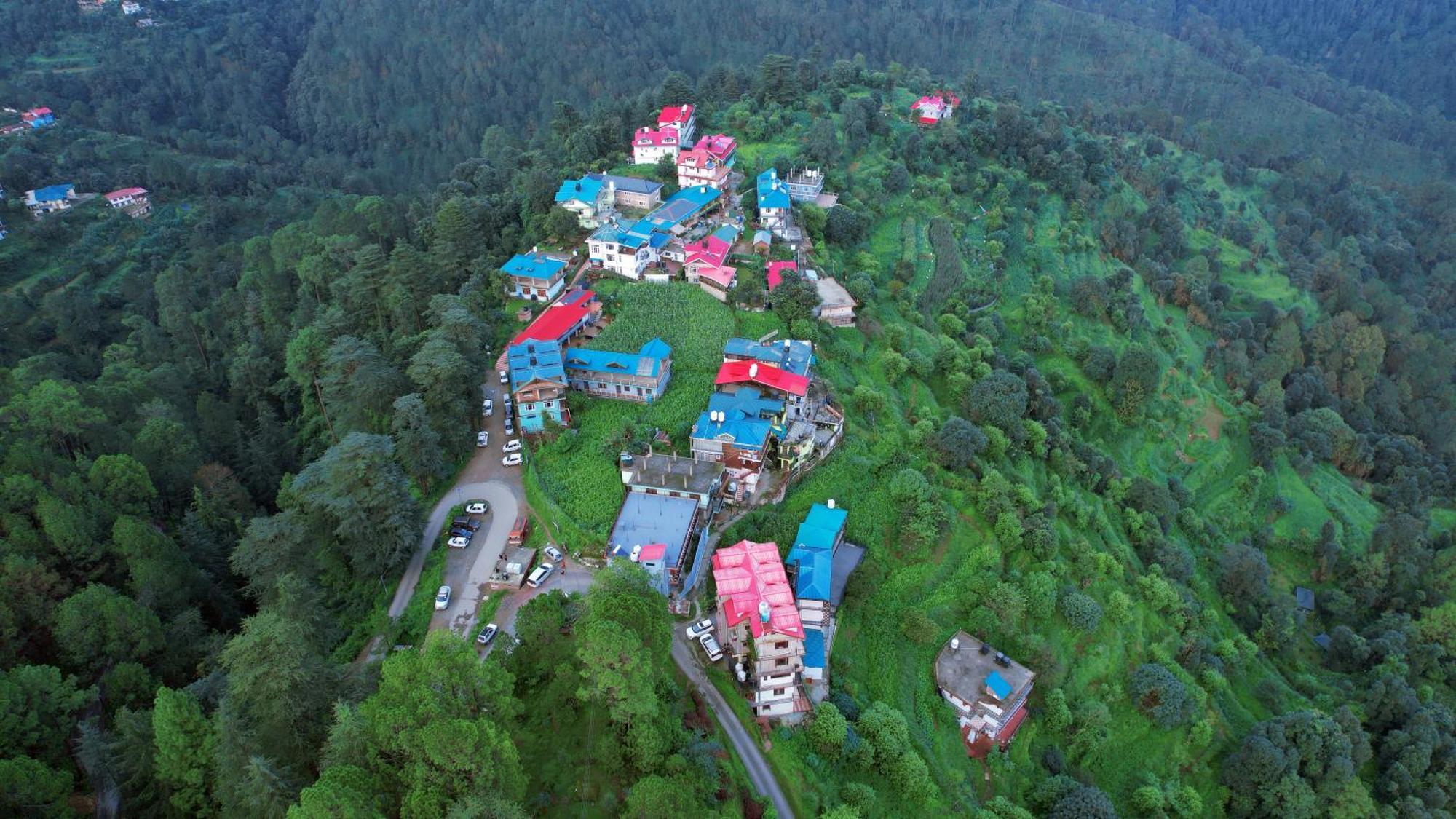 Shimla Hills Apartments 2Bhk Esterno foto