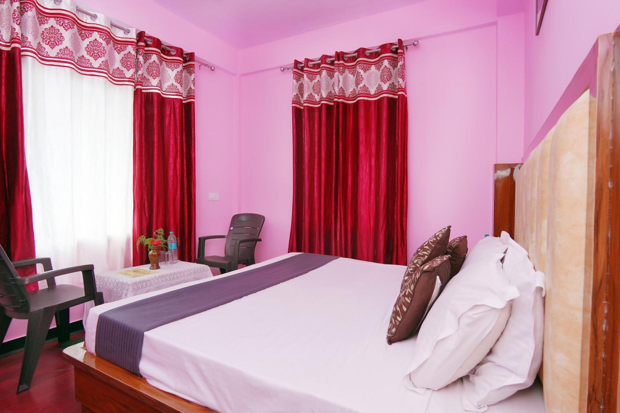Shimla Hills Apartments 2Bhk Esterno foto
